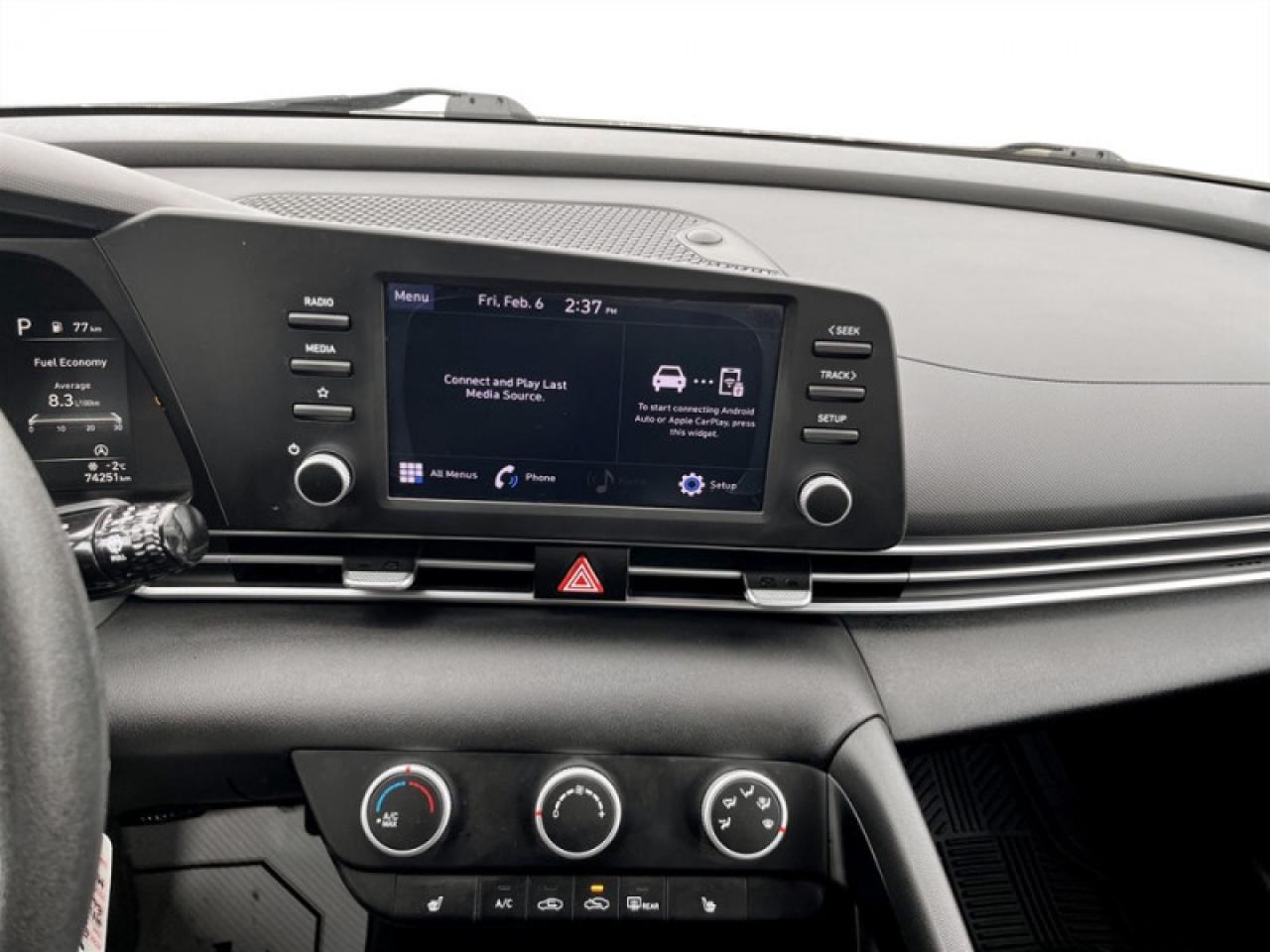 2021 Hyundai Elantra Essential Photo
