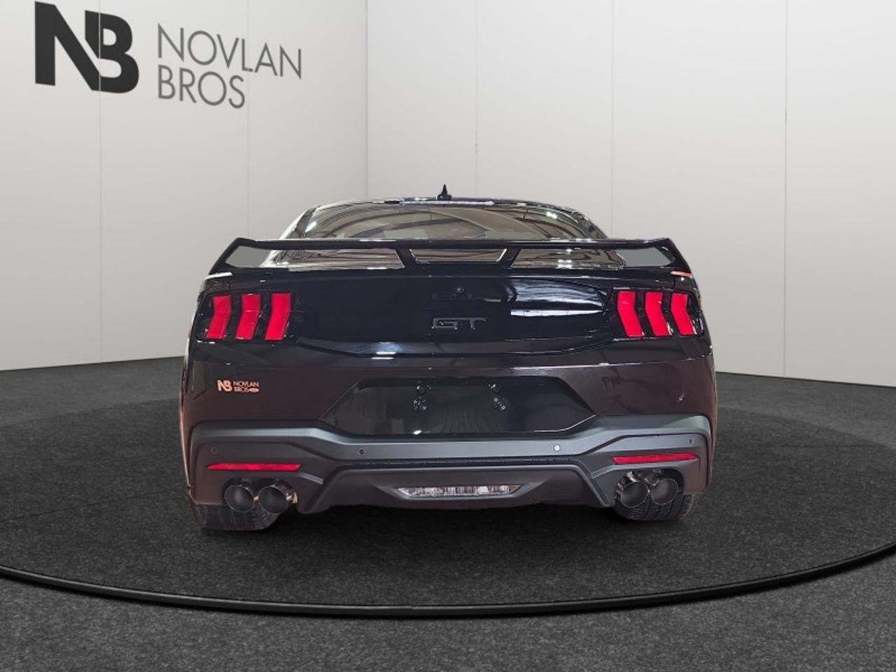 2026 Ford Mustang GT Premium  - Leather Seats Photo4