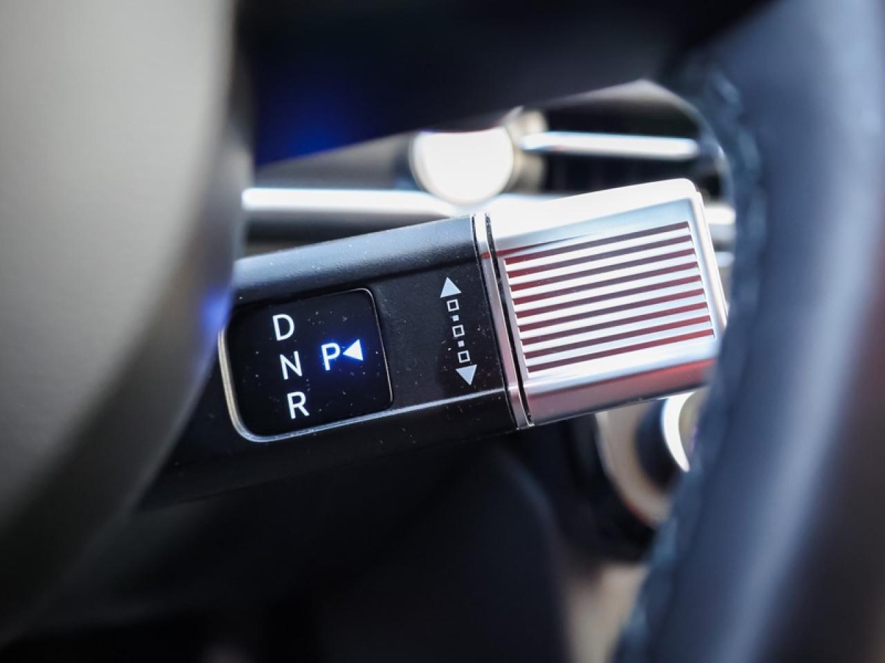 2025 Hyundai Tucson Hybrid Ultimate AWD  - Sunroof - $279 B/W Photo