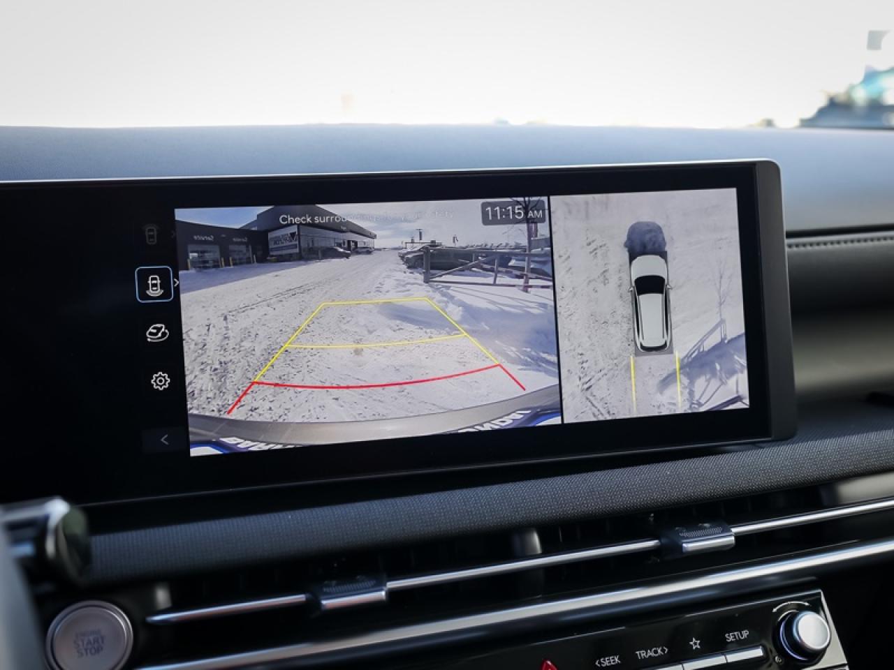 2025 Hyundai Tucson Hybrid Ultimate AWD  - Sunroof - $279 B/W Photo