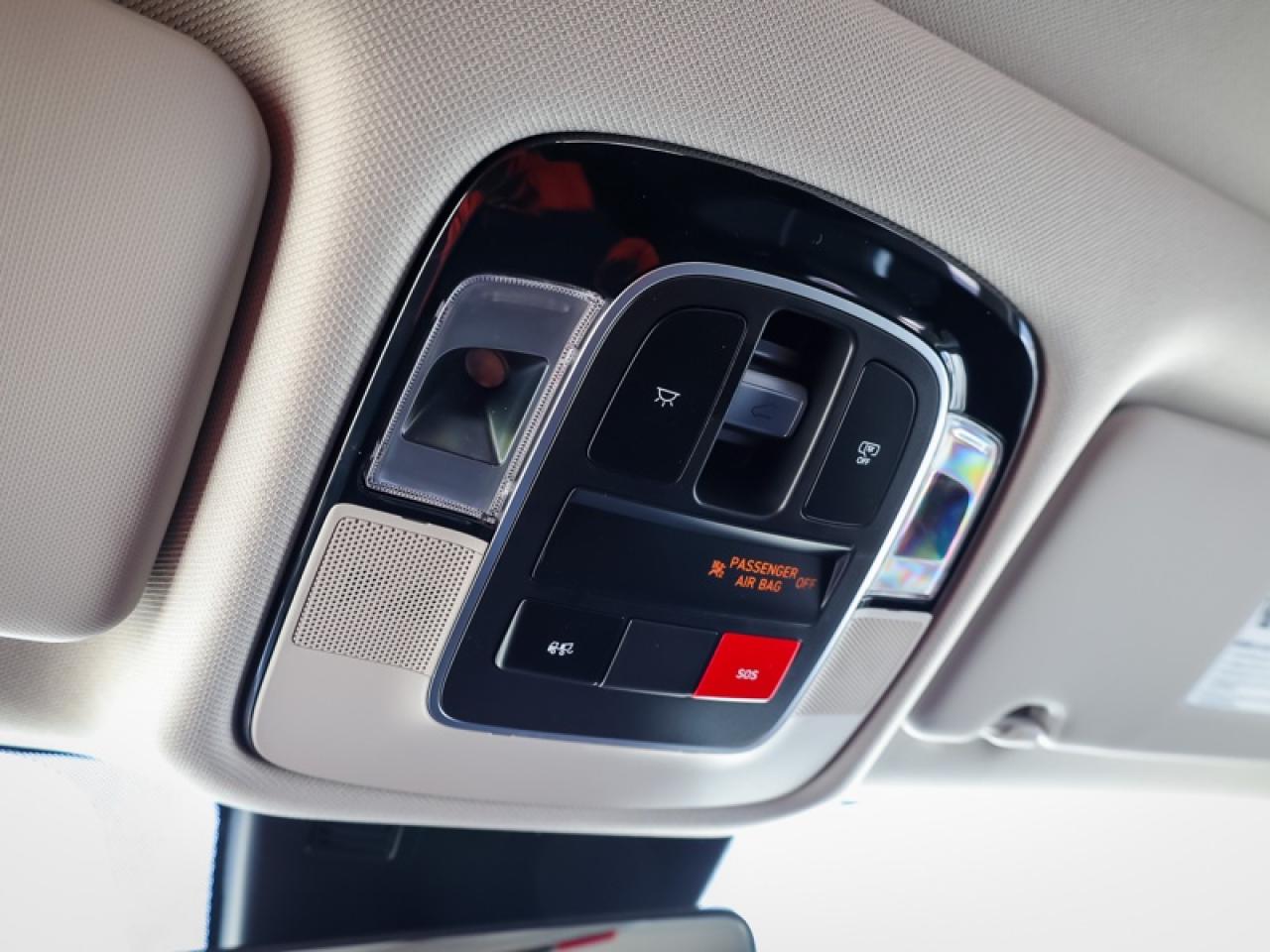 2025 Hyundai Tucson Hybrid Ultimate AWD  - Sunroof - $279 B/W Photo