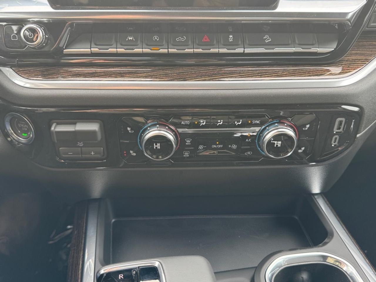 2026 GMC Sierra 1500 ELEVATION Photo