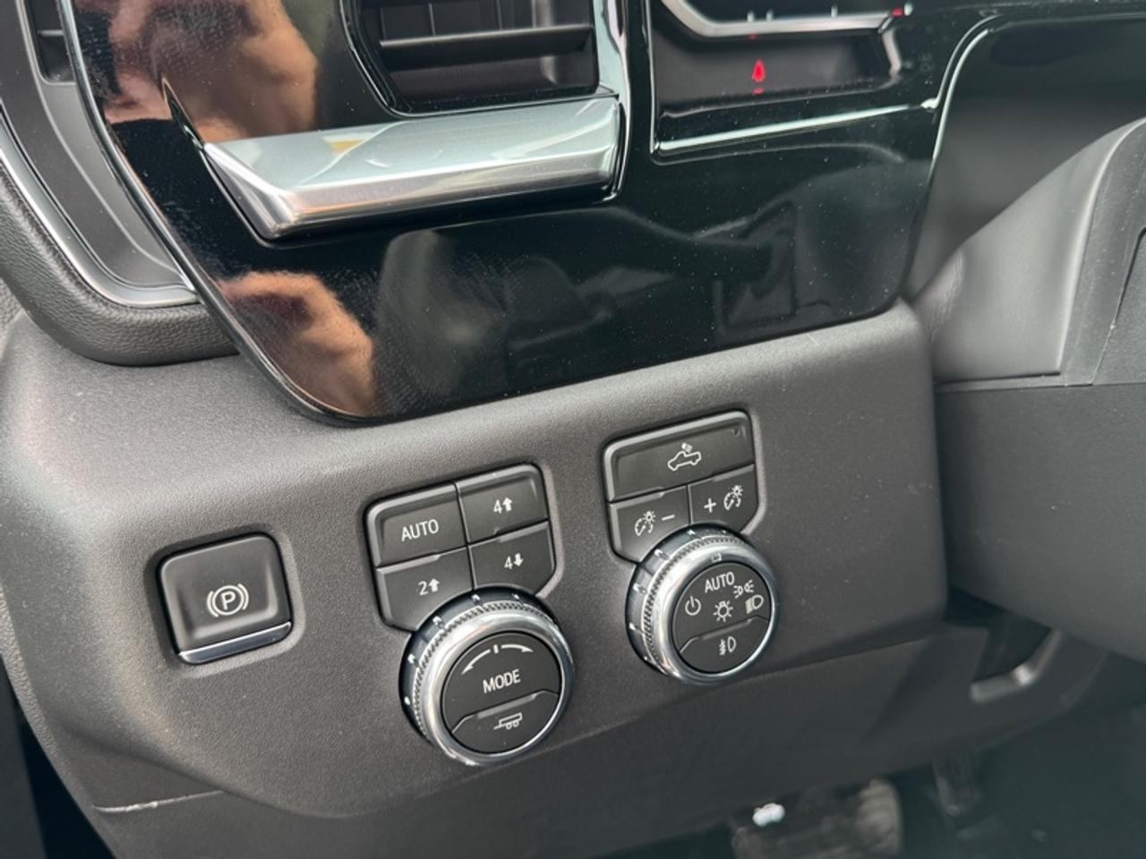 2026 GMC Sierra 1500 ELEVATION Photo