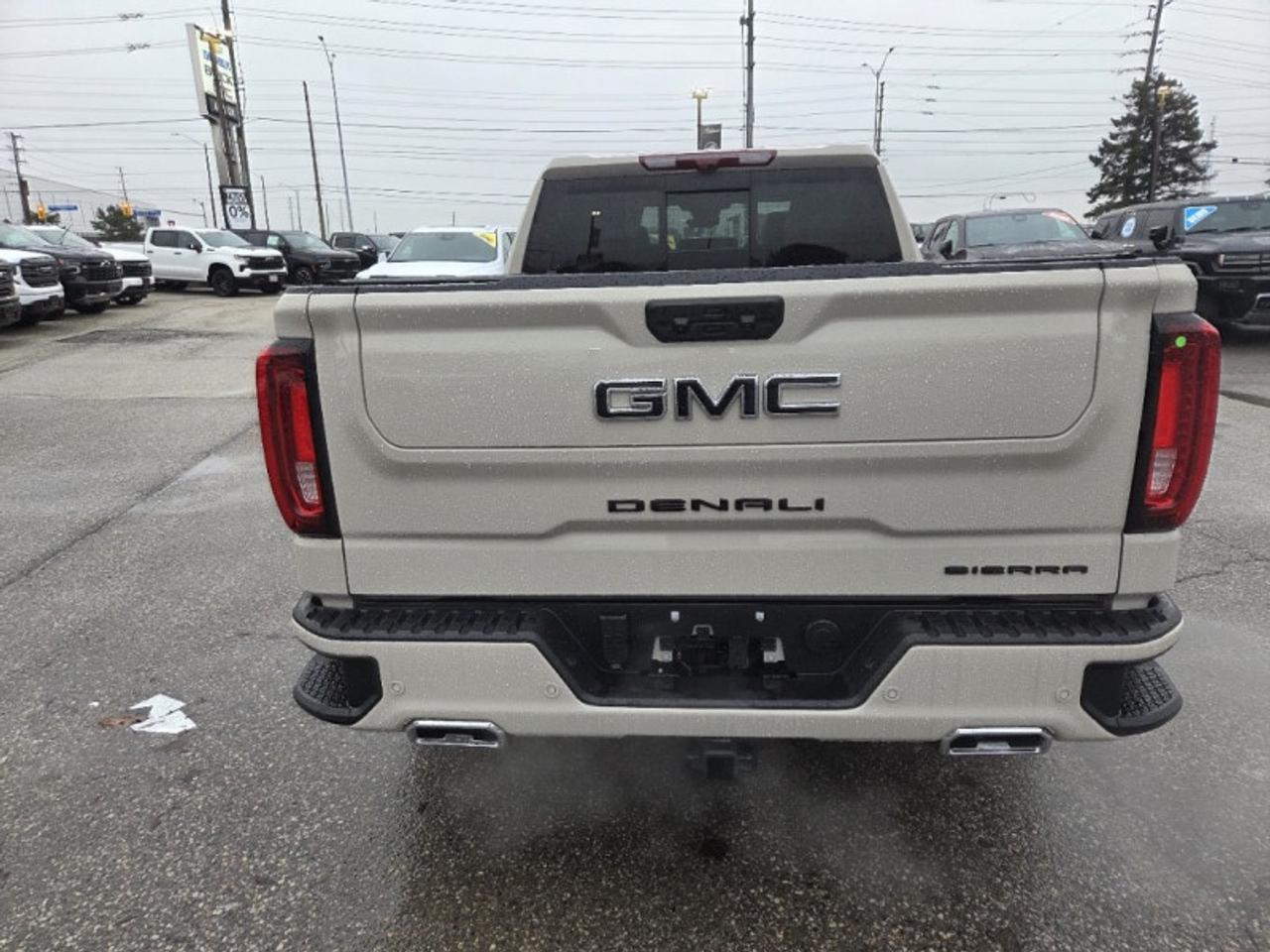 2026 GMC Sierra 1500 Denali  -  Pro Safety Photo4