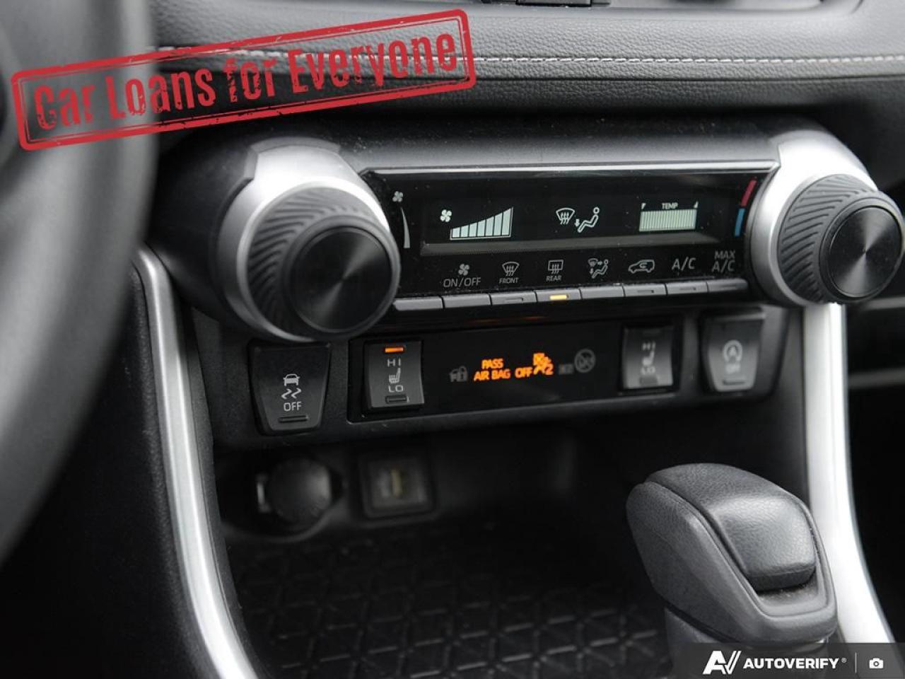 2024 Toyota RAV4 LE Photo