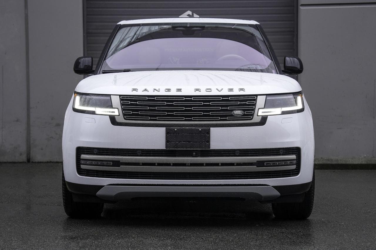 2023 Land Rover Range Rover SE P530 - Photo #1
