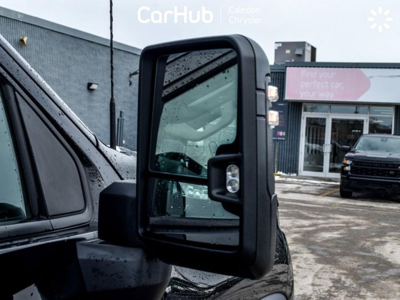 2024 Chevrolet Silverado 2500 HD LT4WD Crew Cab 159" 6.6L 5 passengers with captain chair Photo