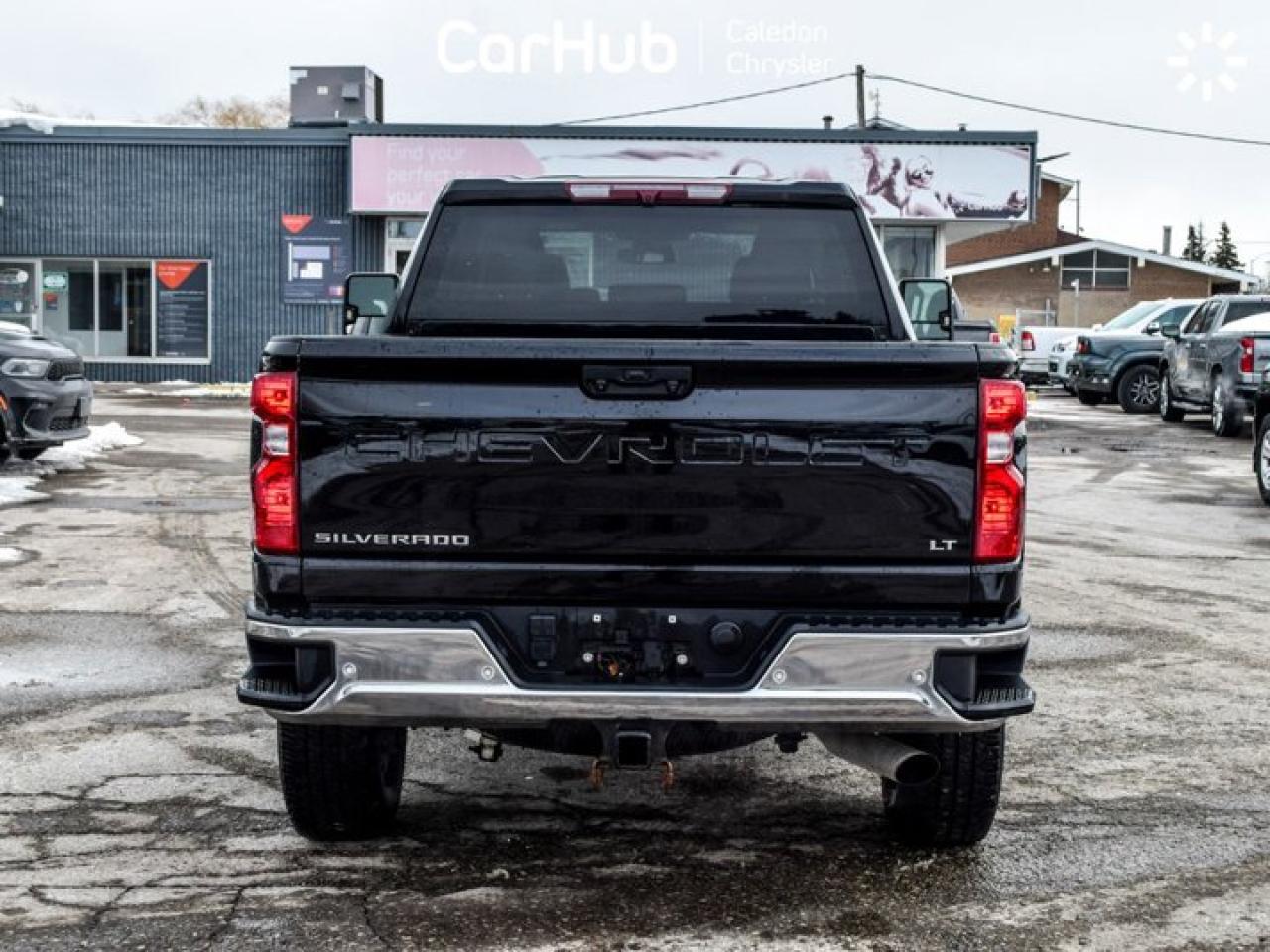 2024 Chevrolet Silverado 2500 HD LT4WD Crew Cab 159" 6.6L 5 passengers with captain chair Photo