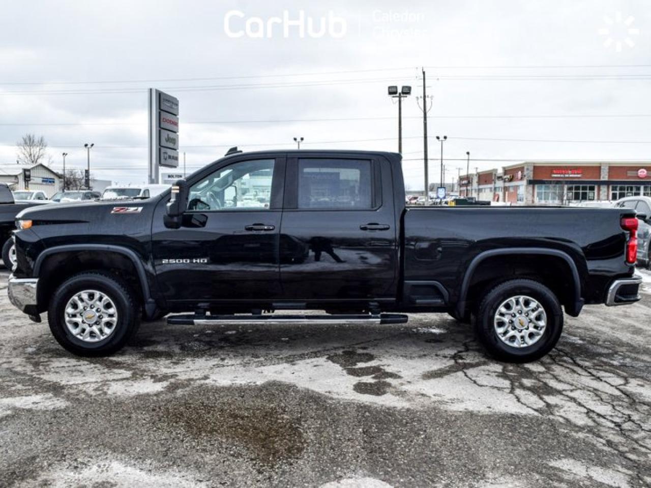 2024 Chevrolet Silverado 2500 HD LT4WD Crew Cab 159" 6.6L 5 passengers with captain chair Photo