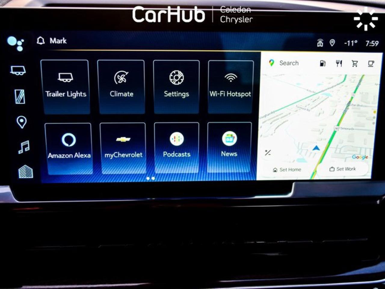 2024 Chevrolet Silverado 2500 HD LT4WD Crew Cab 159" 6.6L 5 passengers with captain chair Photo