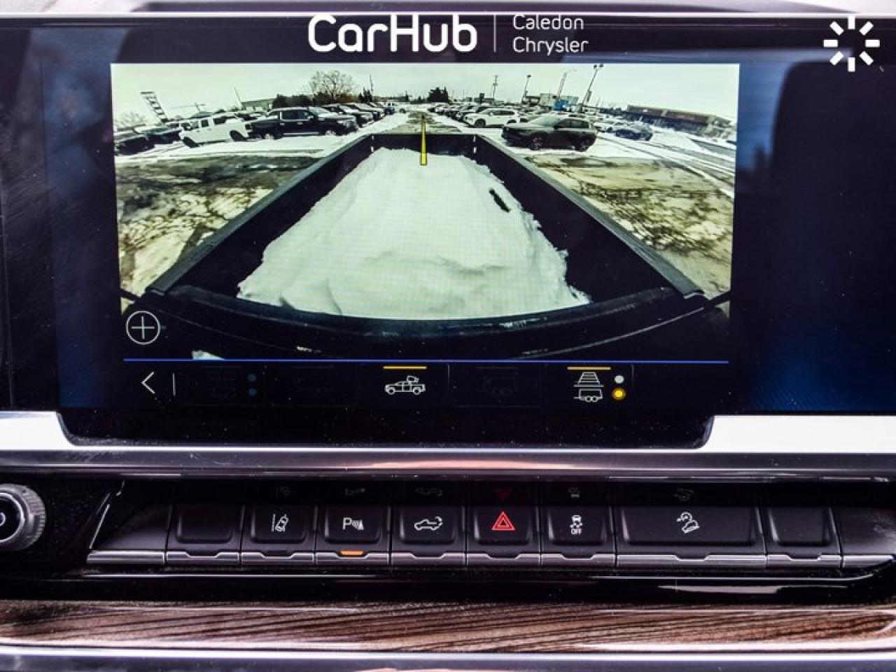 2024 Chevrolet Silverado 2500 HD LT4WD Crew Cab 159" 6.6L 5 passengers with captain chair Photo