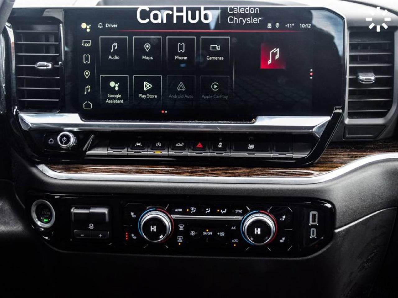 2024 GMC Sierra 1500 Elevation 4WD Crew Cab 147" 6 Passenger 13.4"Display Photo