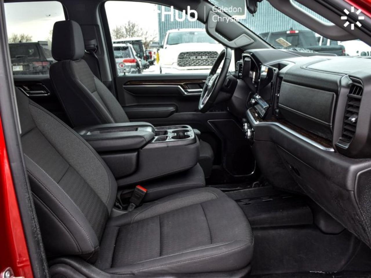 2024 GMC Sierra 1500 Elevation 4WD Crew Cab 147" 6 Passenger 13.4"Display Photo