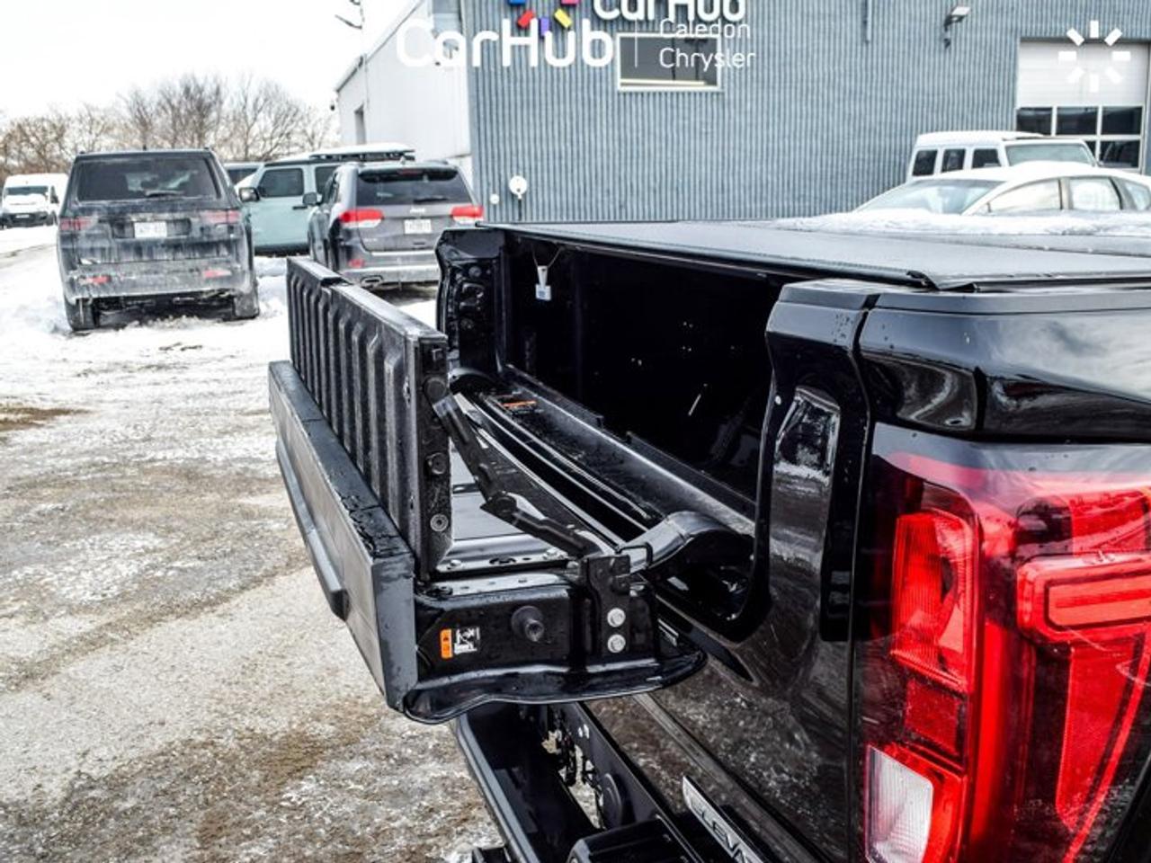 2024 GMC Sierra 1500 Elevation 4WD Crew Cab 147" 5.3L 5 passengers with captain chair Photo