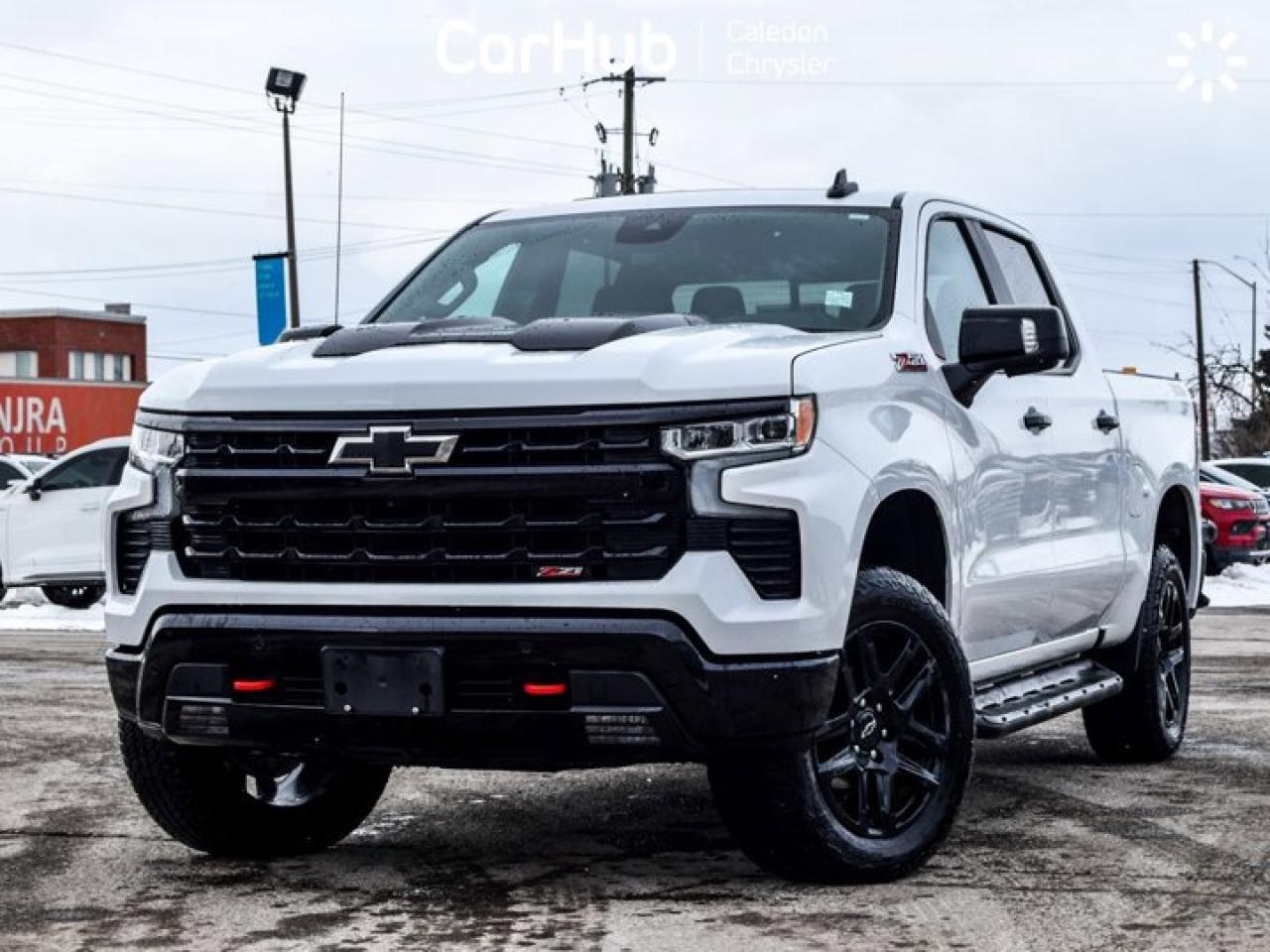 2024 Chevrolet Silverado 1500 4WD Crew Cab 147" LT Trail Boss 5.3L Leather 5 passengers with captain chair Photo