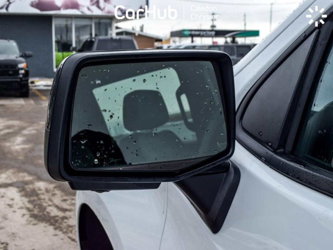 2024 Chevrolet Silverado 1500 4WD Crew Cab 147" LT Trail Boss 5.3L Leather 5 passengers with captain chair Photo