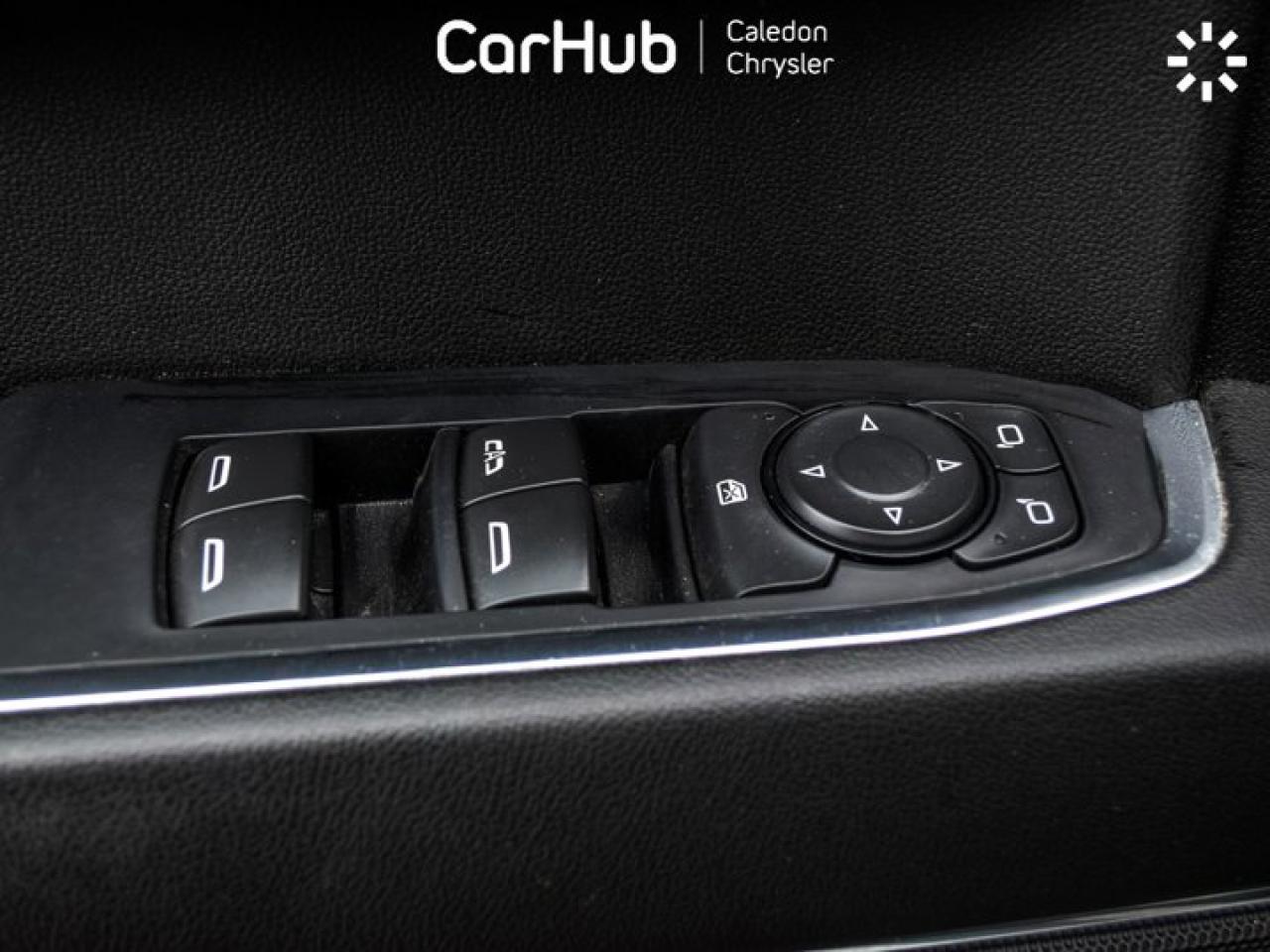 2024 Chevrolet Silverado 1500 4WD Crew Cab 147" LT Trail Boss 5.3L Leather 5 passengers with captain chair Photo