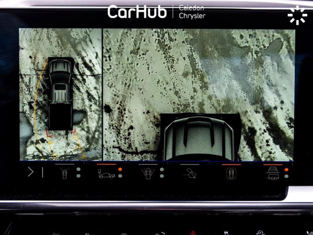 2024 Chevrolet Silverado 1500 4WD Crew Cab 147" LT Trail Boss 5.3L Leather 5 passengers with captain chair Photo