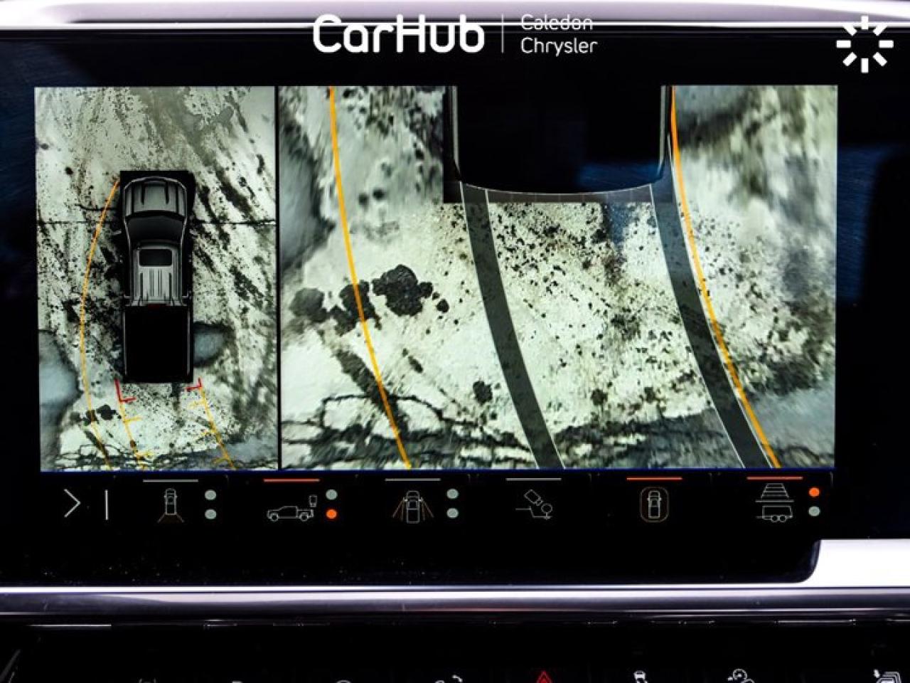 2024 Chevrolet Silverado 1500 4WD Crew Cab 147" LT Trail Boss 5.3L Leather 5 passengers with captain chair Photo