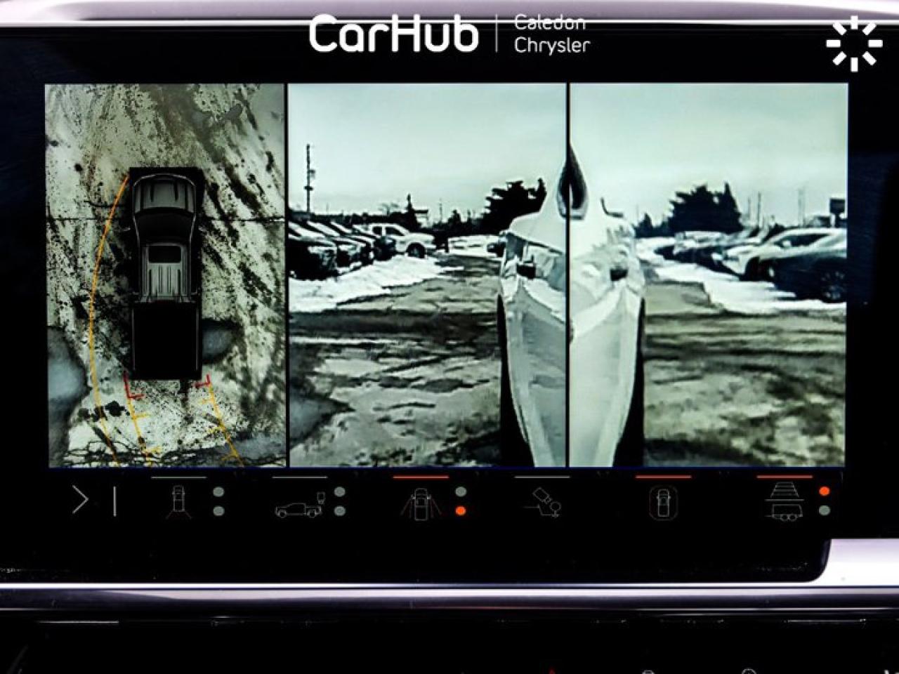 2024 Chevrolet Silverado 1500 4WD Crew Cab 147" LT Trail Boss 5.3L Leather 5 passengers with captain chair Photo