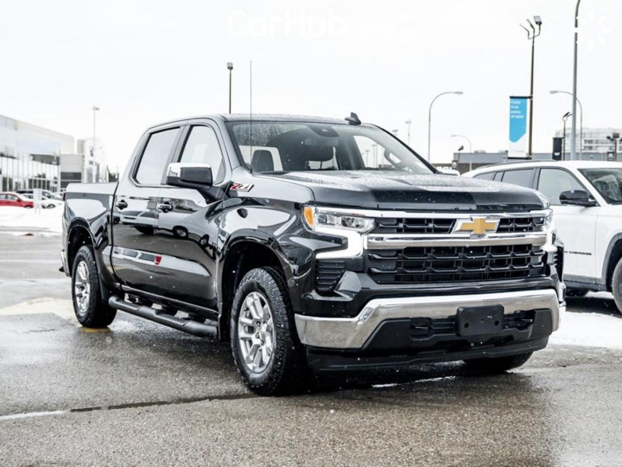 2024 Chevrolet Silverado 1500 LT 147'' V8 MultiPro Tailgate 6 Seater Side Steps Photo