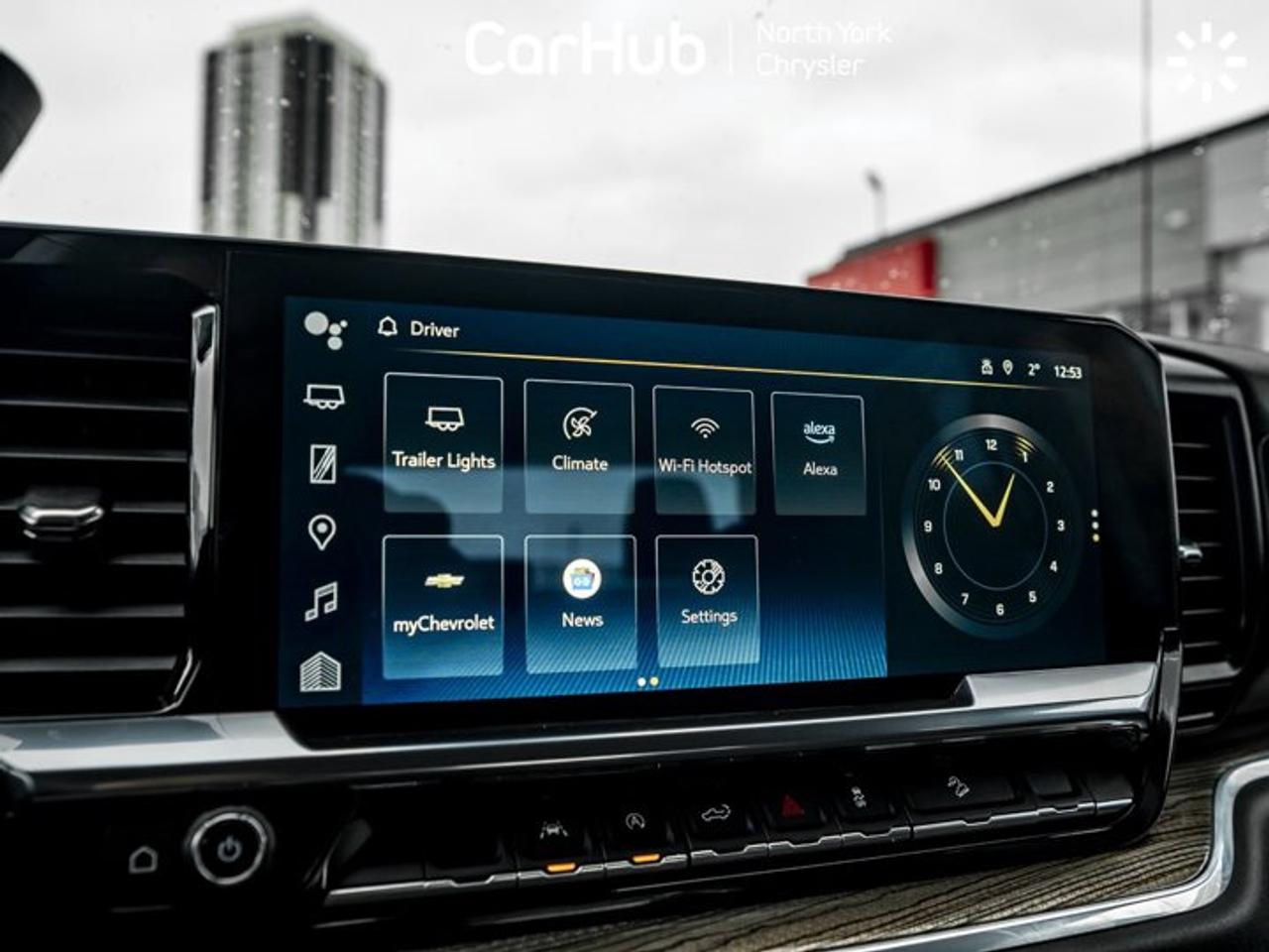 2024 Chevrolet Silverado 1500 LT 147'' V8 MultiPro Tailgate 6 Seater Side Steps Photo