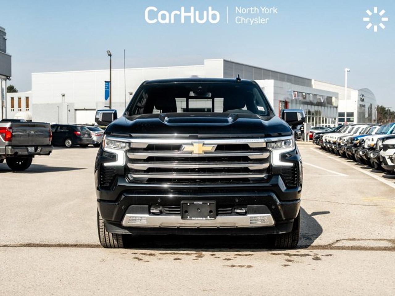 2023 Chevrolet Silverado 1500 High Country 157" 6.2L V8 13.4'' Screen Leather Captain Seats Photo