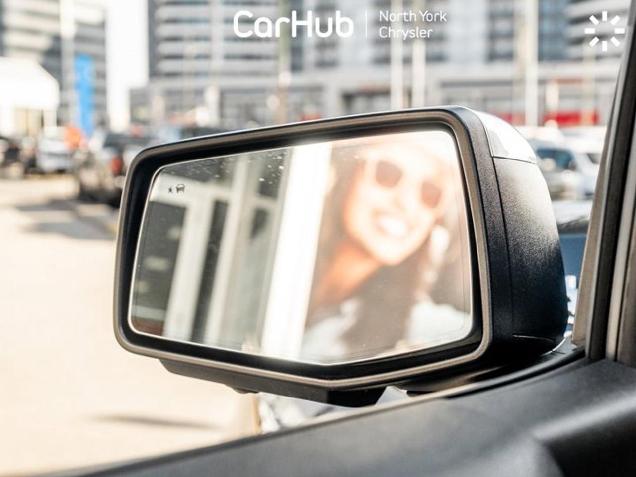 2023 Chevrolet Silverado 1500 High Country 157" 6.2L V8 13.4'' Screen Leather Captain Seats Photo