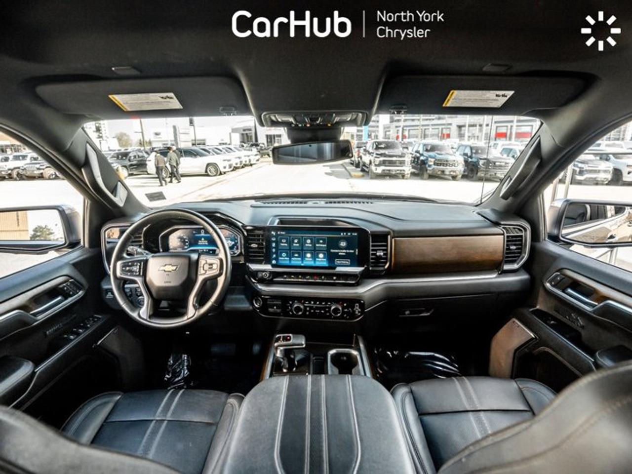 2023 Chevrolet Silverado 1500 High Country 157" 6.2L V8 13.4'' Screen Leather Captain Seats Photo