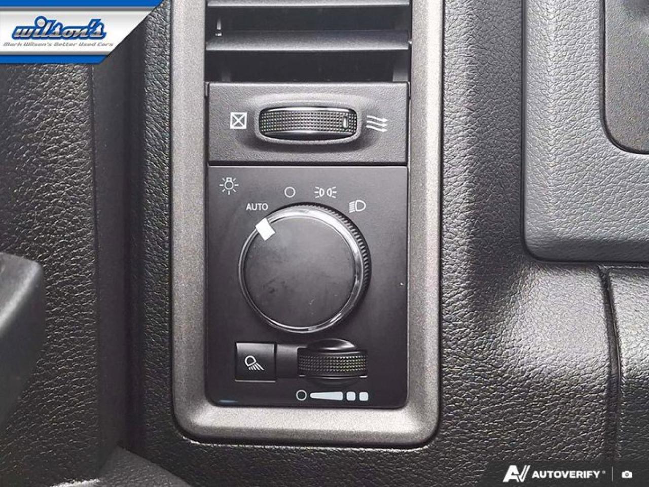 2017 RAM 1500 SXT 4X4 | 5.7L Hemi | Class IV Hitch Receiver | Power Group | Side Steps | and More ! Photo