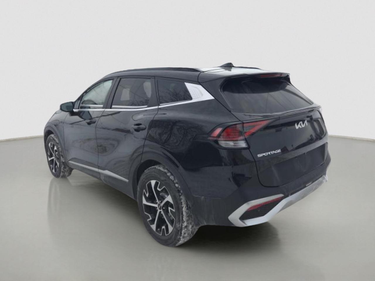 2024 Kia Sportage EX AWD Photo2