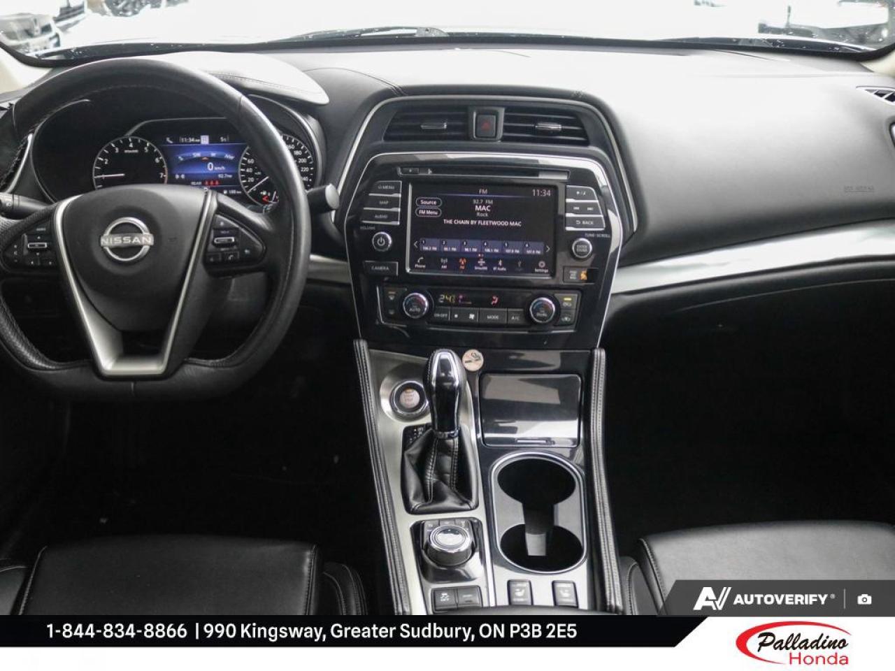 2023 Nissan Maxima SL Photo