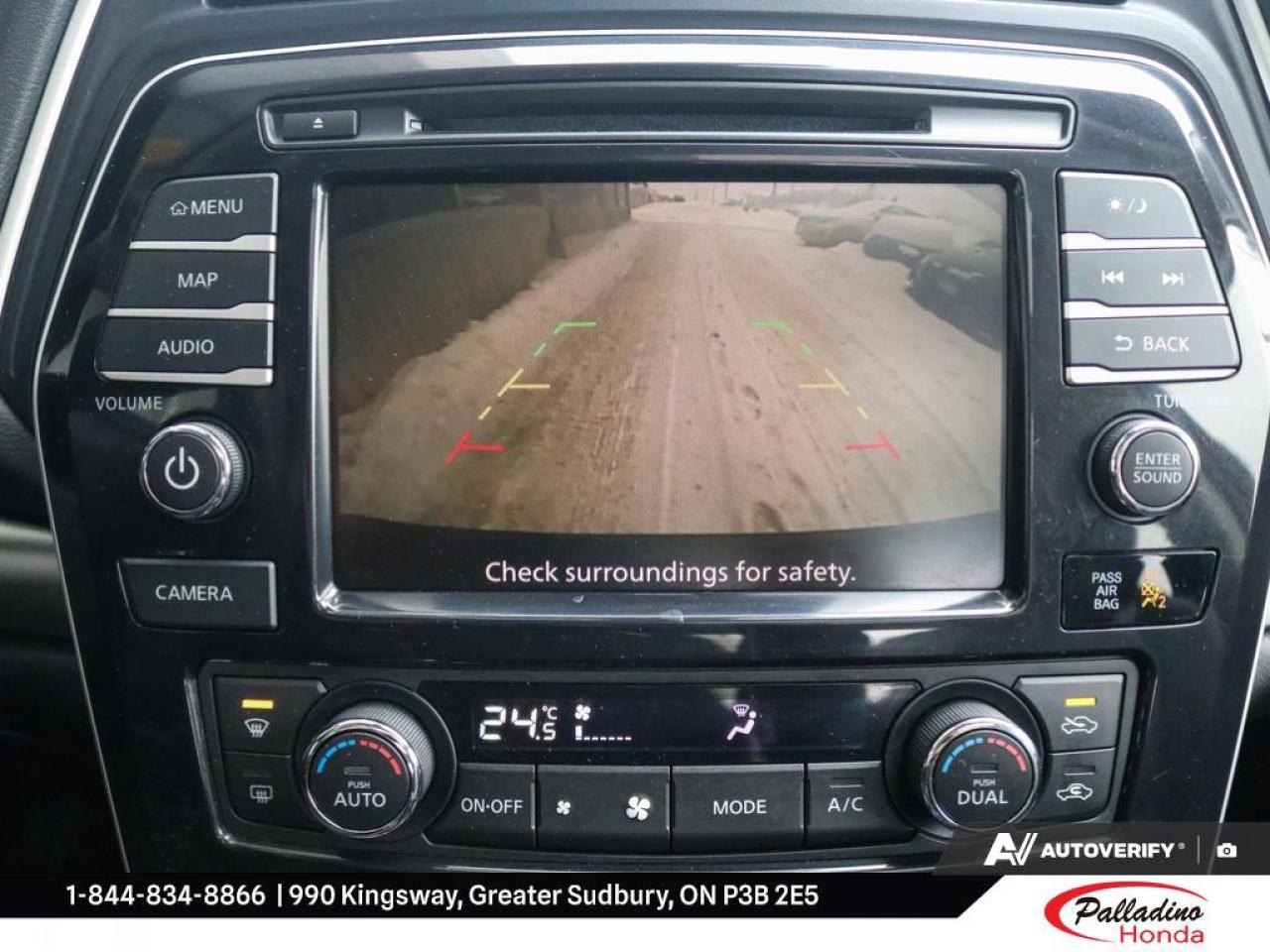 2023 Nissan Maxima SL Photo