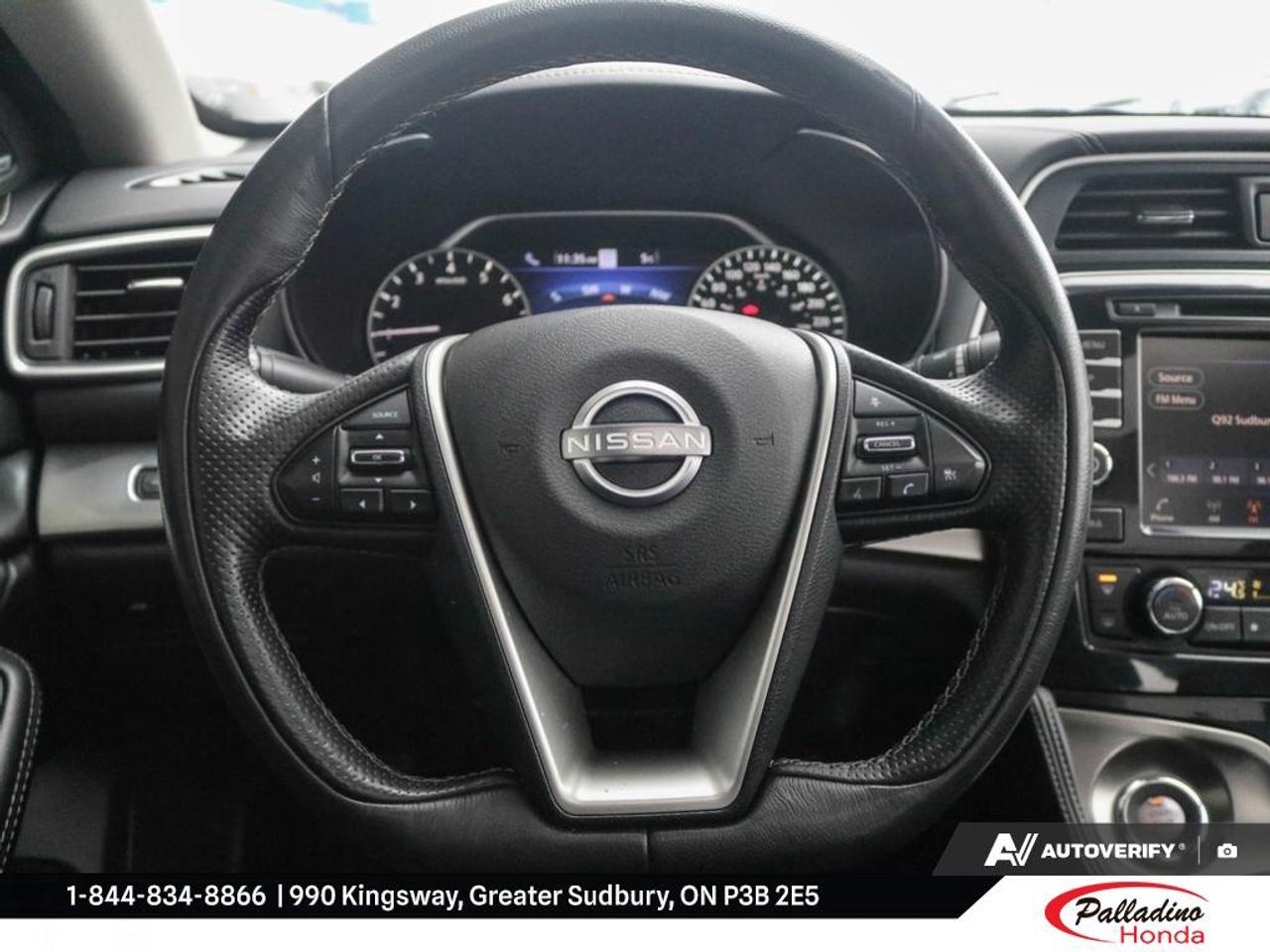 2023 Nissan Maxima SL Photo