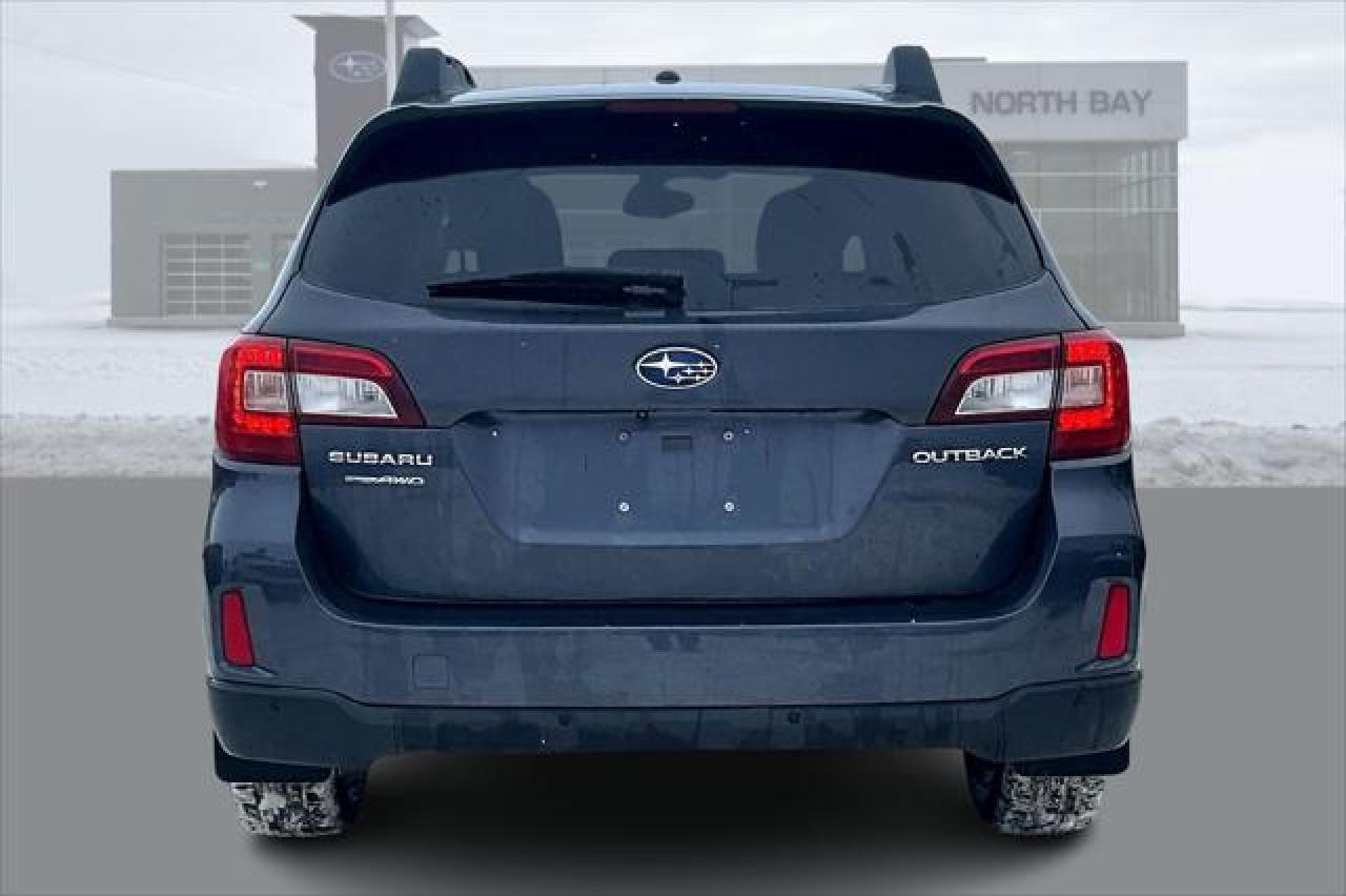 2017 Subaru Outback  Photo3