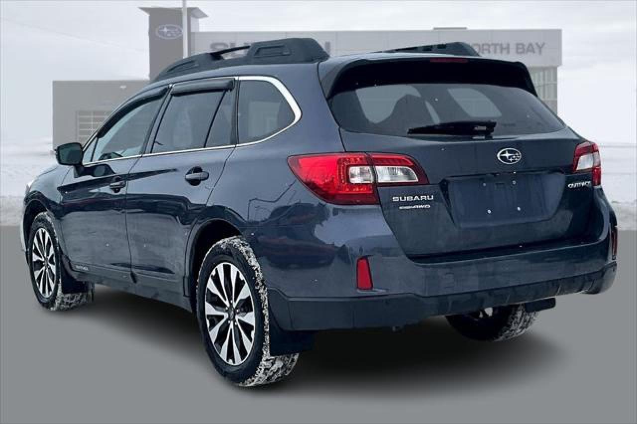 2017 Subaru Outback  Photo