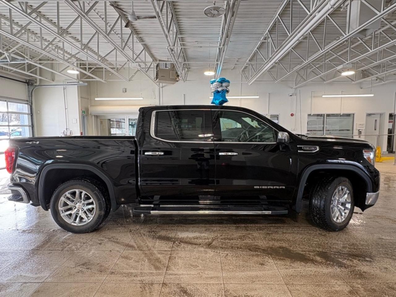 2020 GMC Sierra 1500 SLT Photo