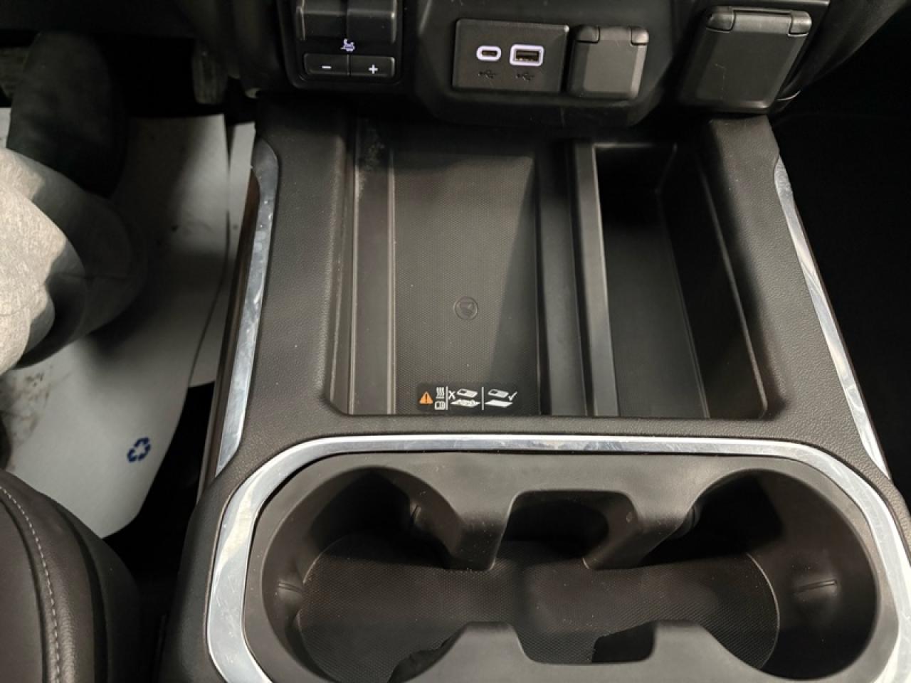 2020 GMC Sierra 1500 SLT Photo