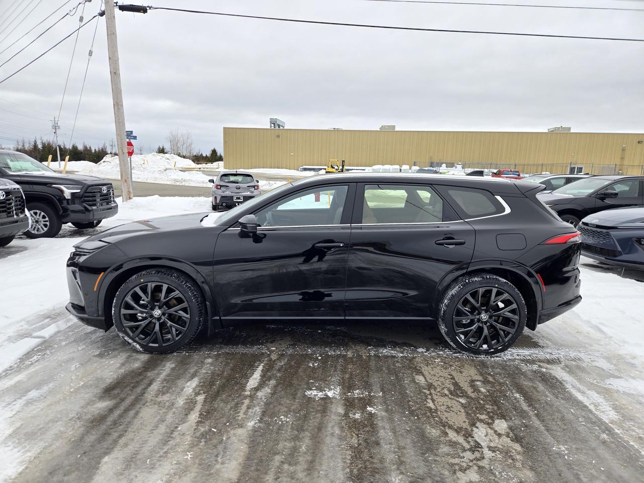 2026 Toyota Crown Signia LIMITED - ADVANCED TECHNOLOGY Photo1