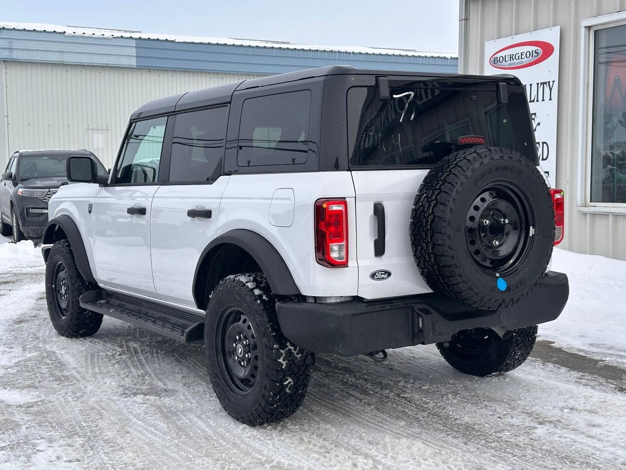 2026 Ford Bronco Big Bend 4 Door 4x4 Photo