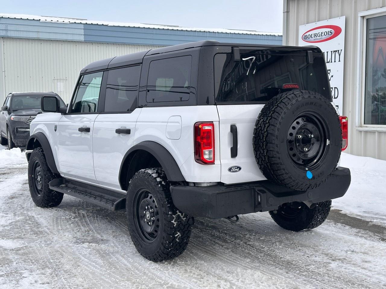 2026 Ford Bronco Big Bend 4 Door 4x4 Photo