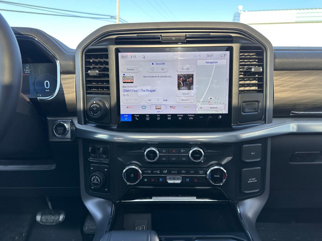 2026 Ford F-150 Lariat 4WD SuperCrew 5.5' Box Photo