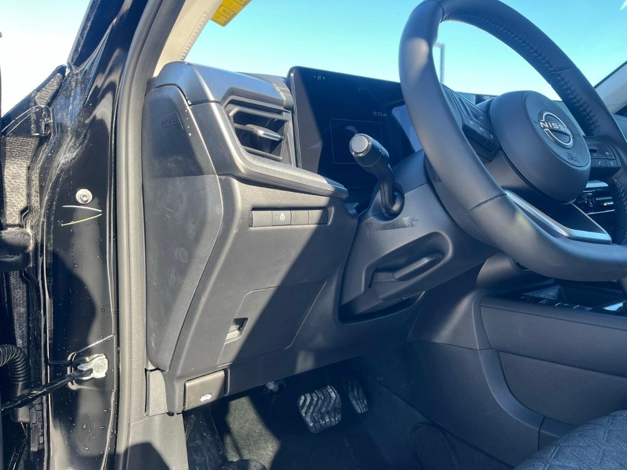 2026 Nissan Kicks SV AWD Photo