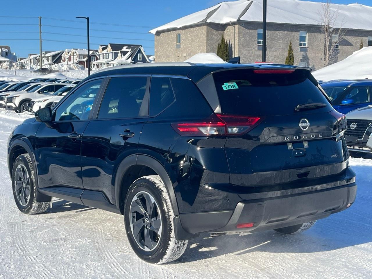 2026 Nissan Rogue AWD SV Moonroof Photo