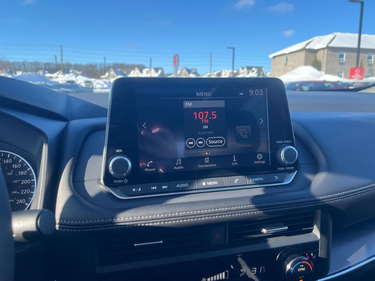 2026 Nissan Rogue AWD SV Moonroof Photo