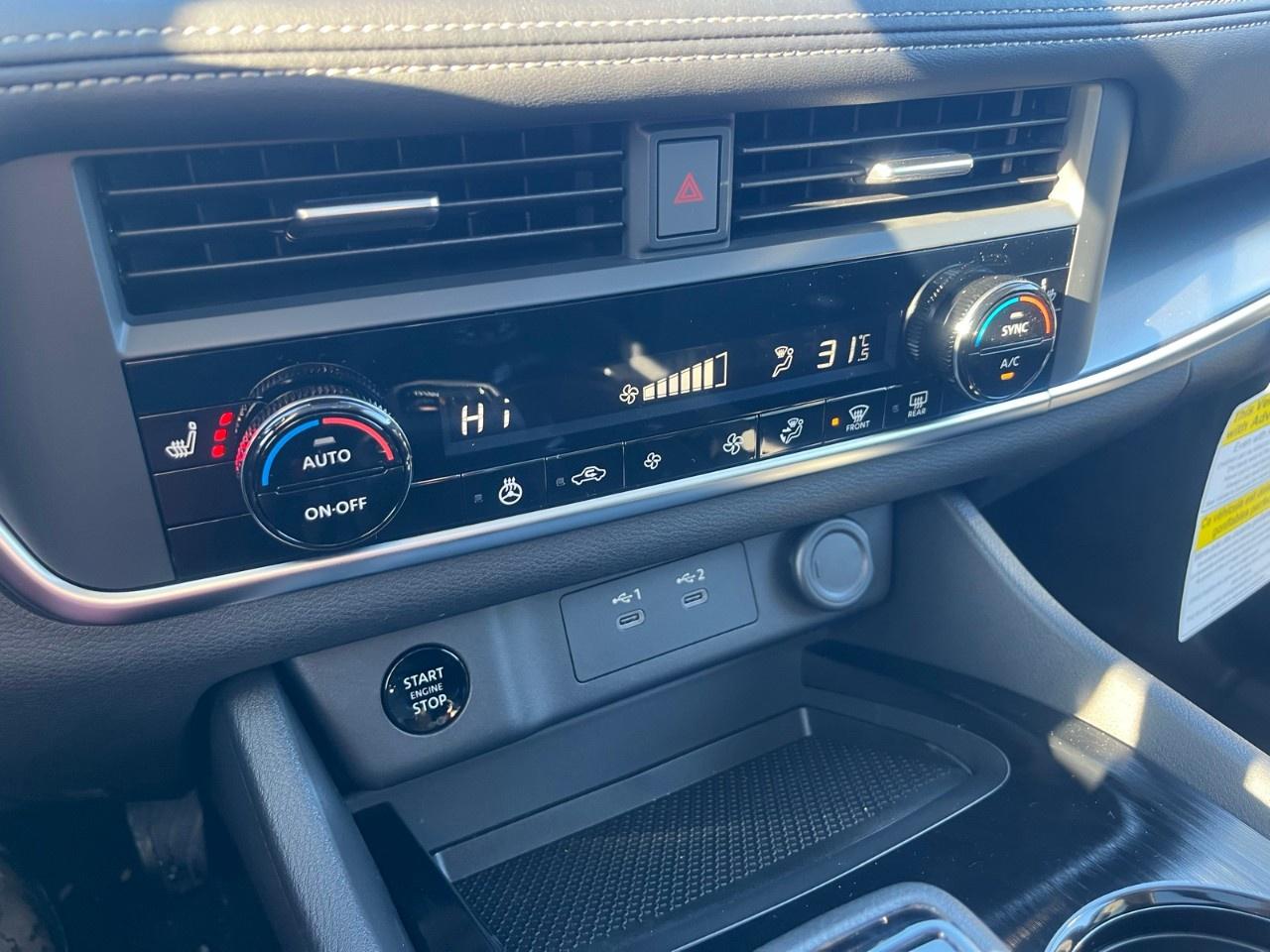 2026 Nissan Rogue AWD SV Moonroof Photo