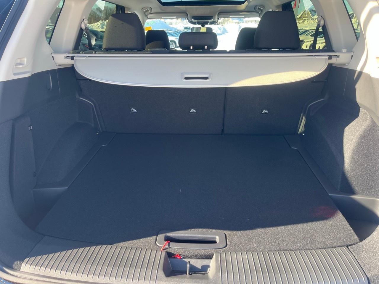 2026 Nissan Rogue AWD SV Moonroof Photo