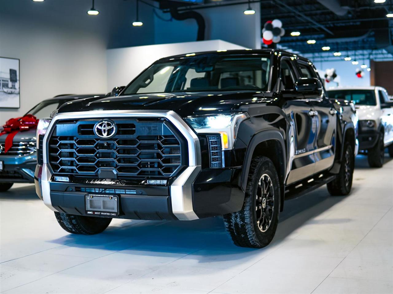 2022 Toyota Tundra CREW MAX | LIMITED | TRD | 4X4 | NO ACCIDENTS Photo