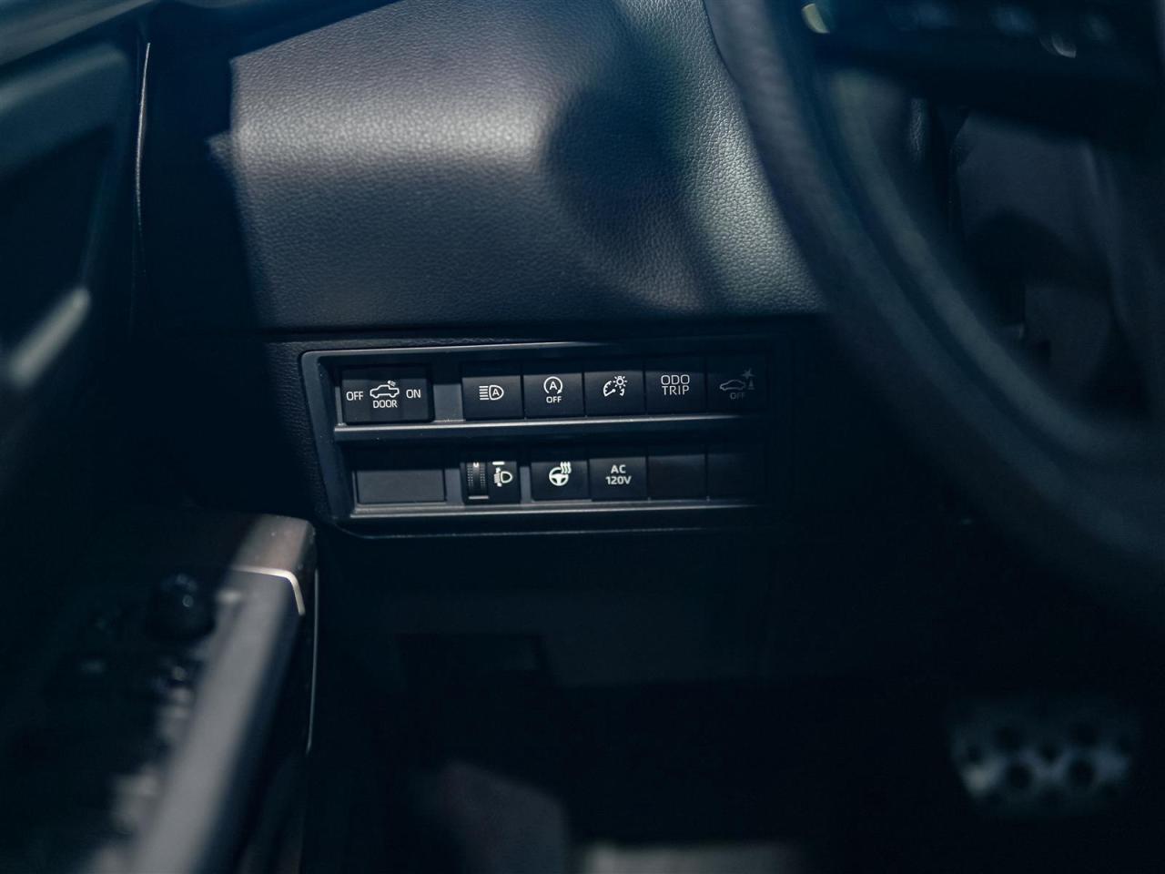 2022 Toyota Tundra CREW MAX | LIMITED | TRD | 4X4 | NO ACCIDENTS Photo