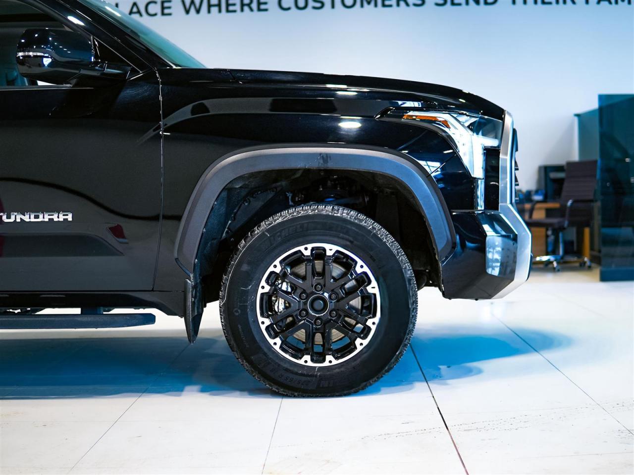 2022 Toyota Tundra CREW MAX | LIMITED | TRD | 4X4 | NO ACCIDENTS Photo